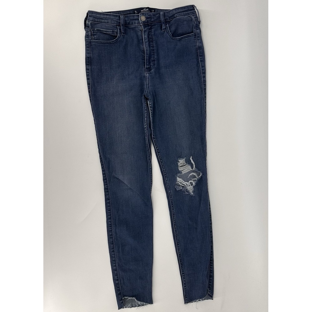 Hollister Ultra High-Rise, Super Skinny 30x30 Ripped Style Soft Stretch - Picture 1 of 11